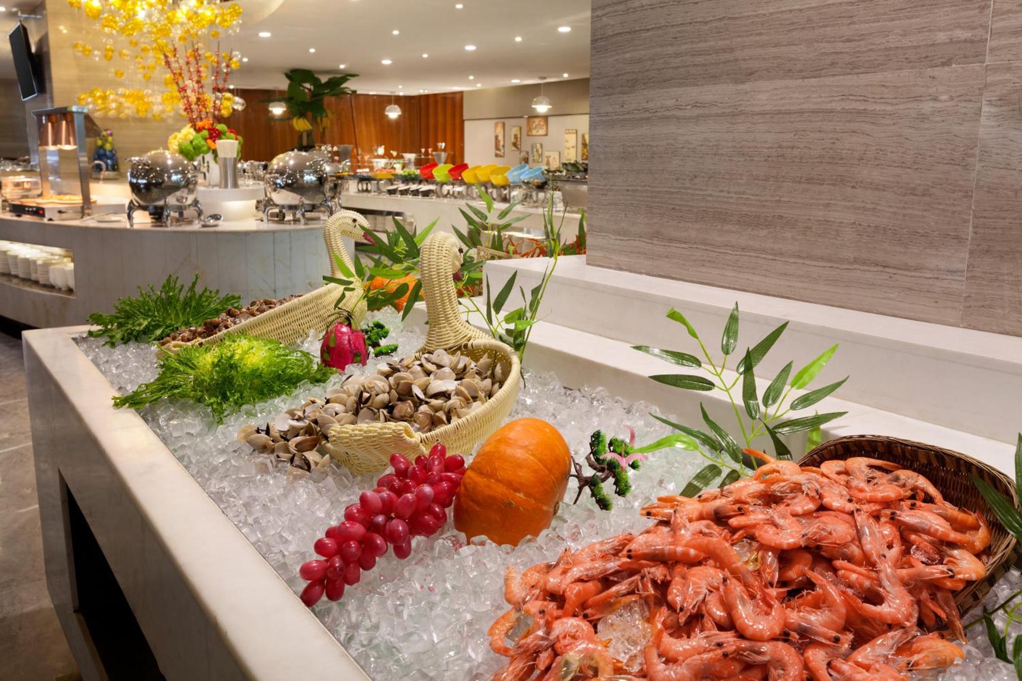Ramada Foshan Hotel Екстериор снимка