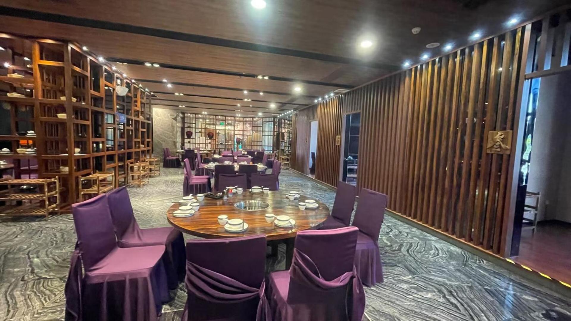 Ramada Foshan Hotel Екстериор снимка
