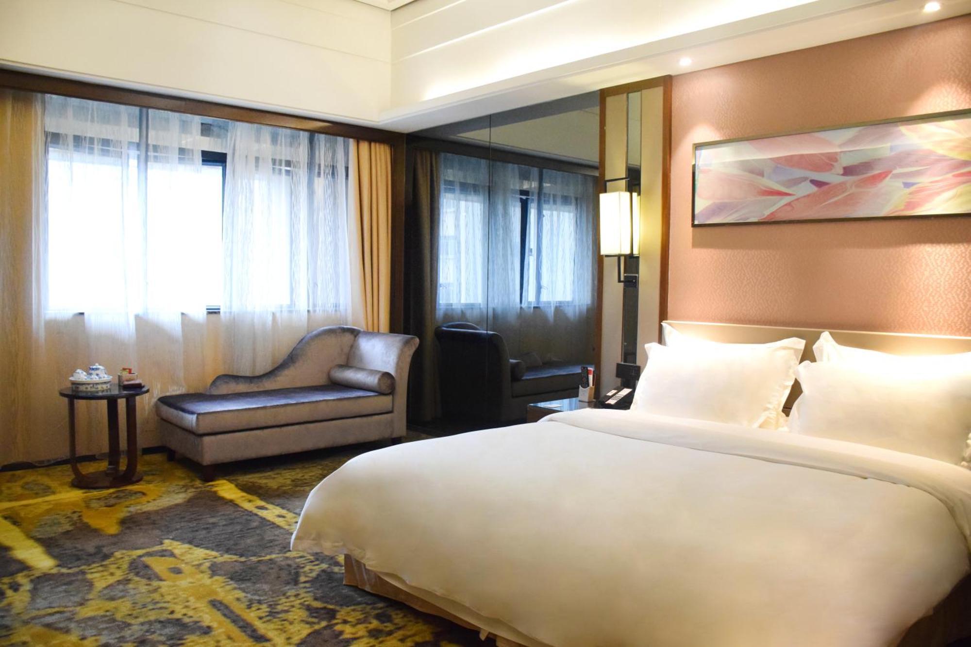 Ramada Foshan Hotel Екстериор снимка