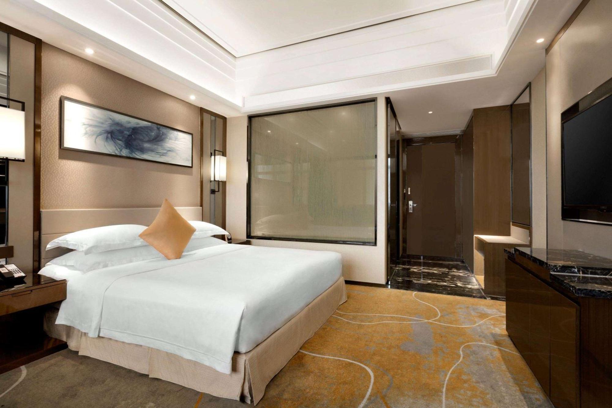 Ramada Foshan Hotel Екстериор снимка