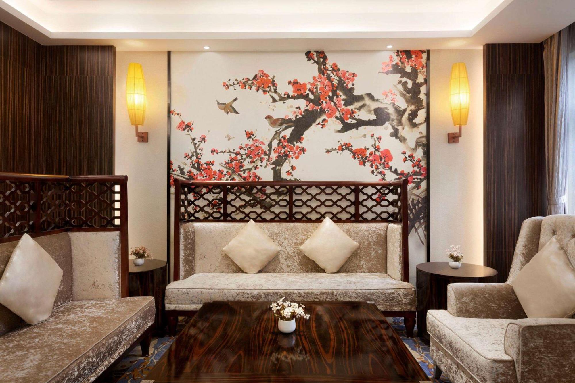 Ramada Foshan Hotel Екстериор снимка