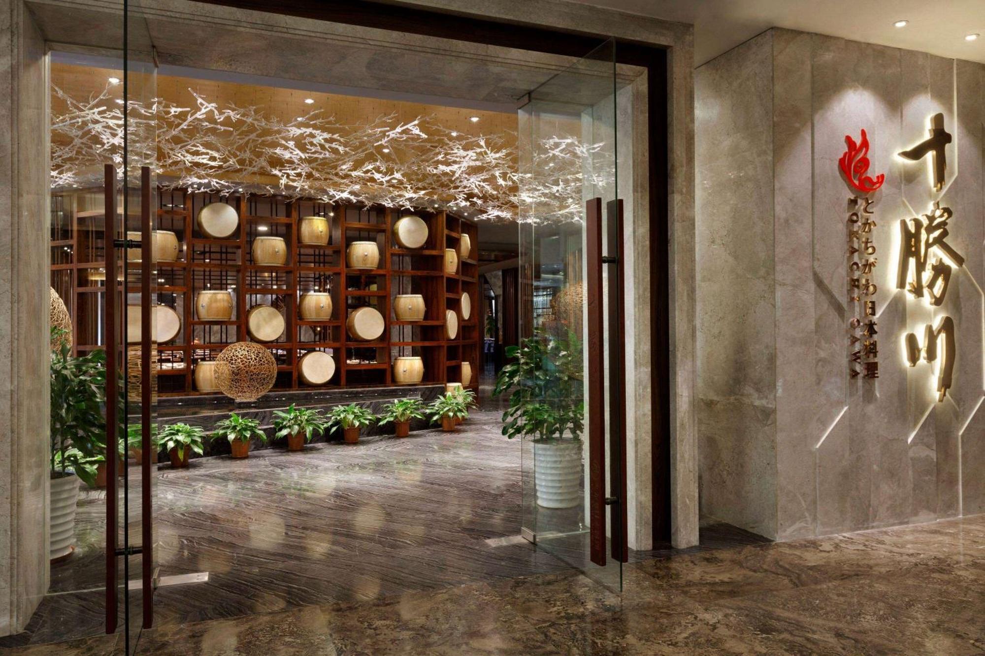 Ramada Foshan Hotel Екстериор снимка